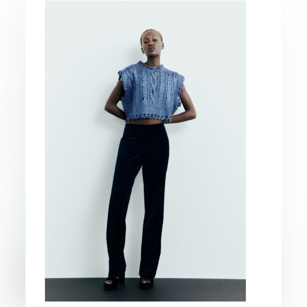Zara Blue Cropped Cable Knit Vest